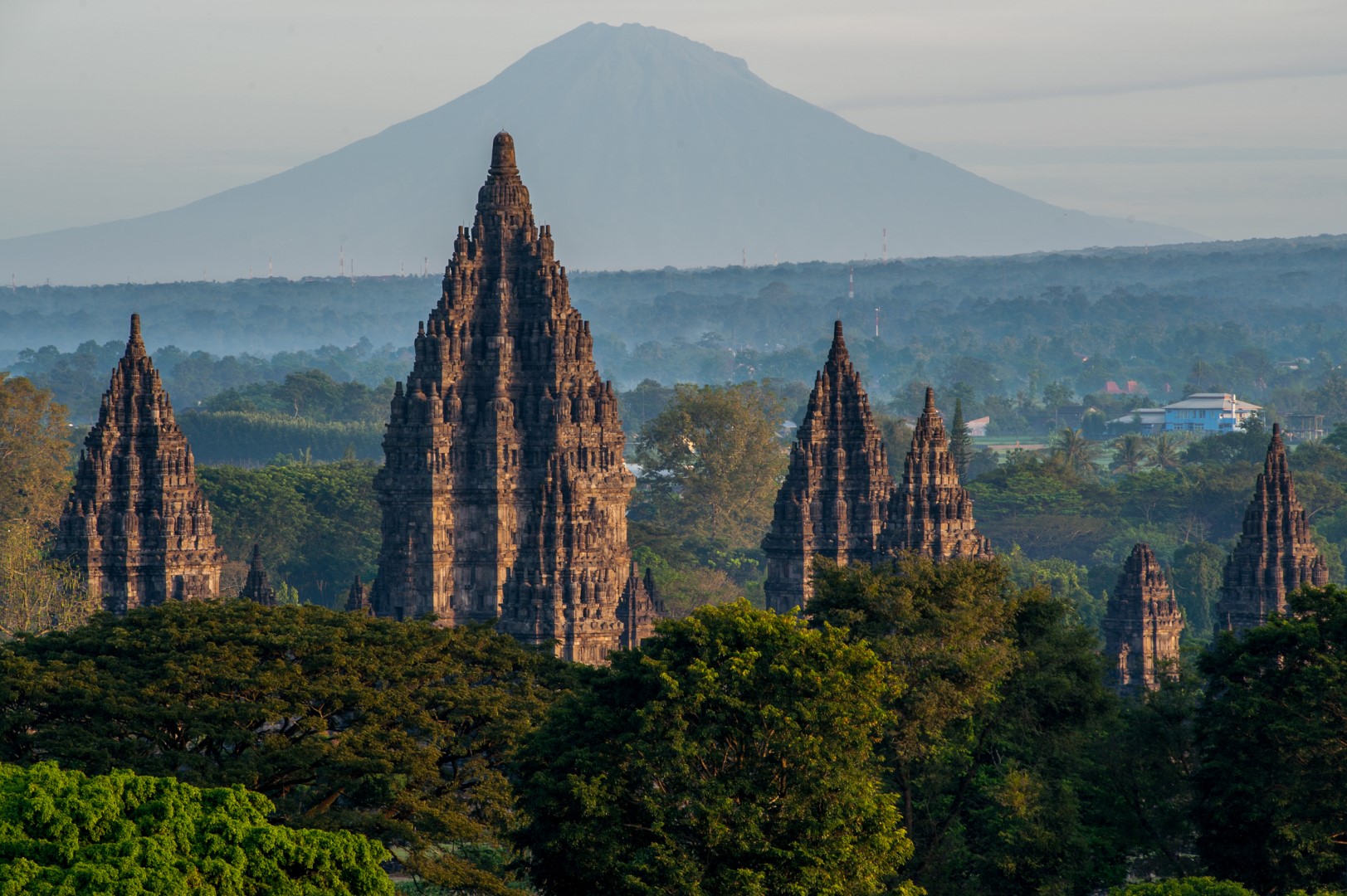 Borobudur Sunrise (Via Punthuk Setumbu Hill) And Prambanan Tour In Yogyakarta